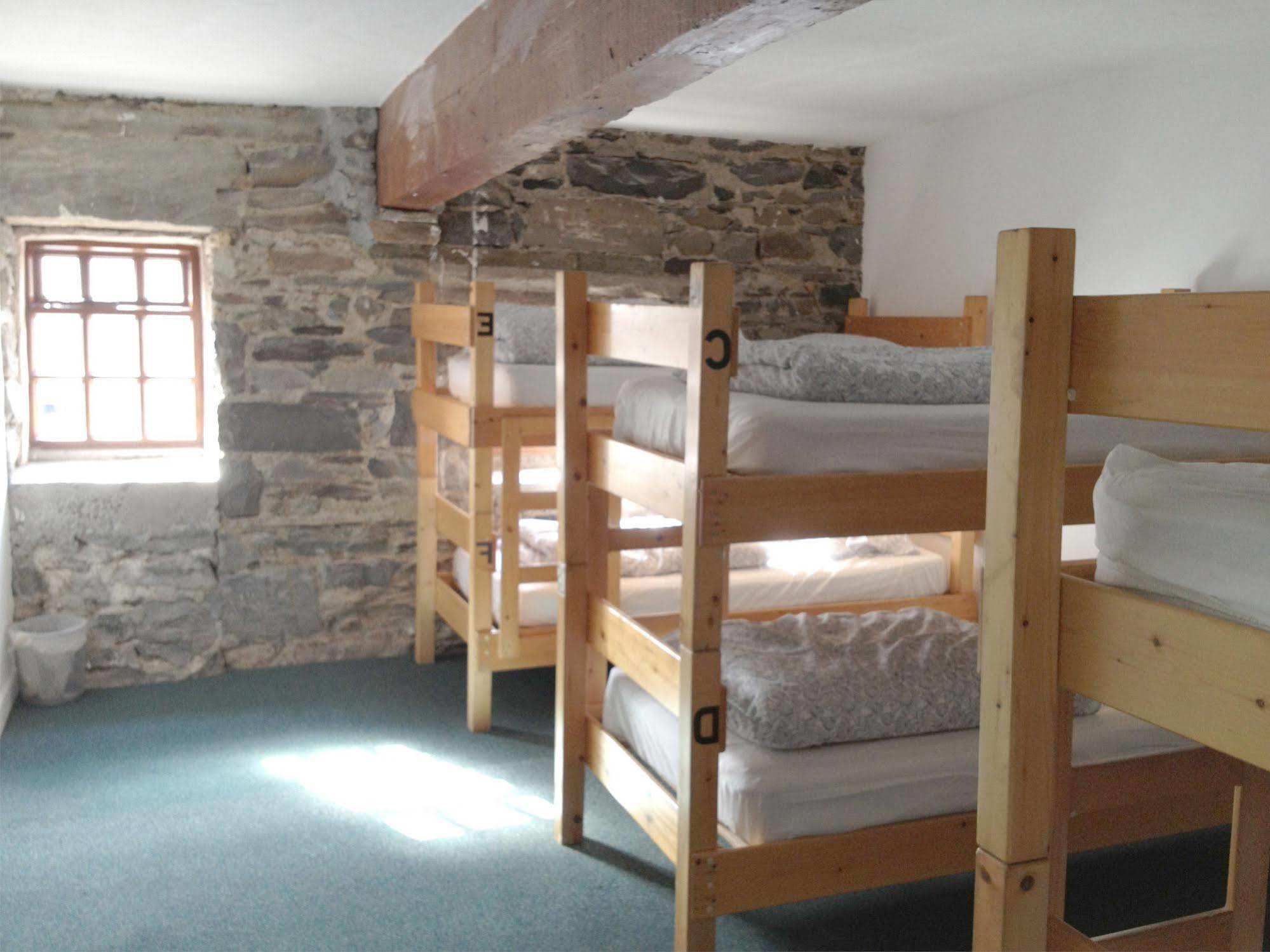 Old Mill Holiday Hostel Westport Exteriör bild